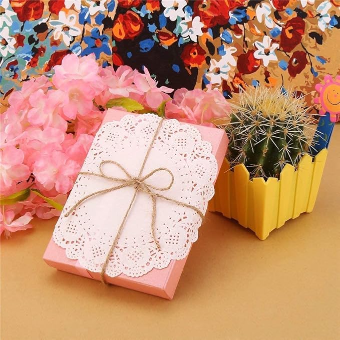 300 Pcs Round White Paper Doilies (3.5/4.5/5.5 Inch) | Vintage Lace for Cake & Desserts | Decorative Doily Paper Coasters & Placemats for Dining Table Decor, Craft & Weddings