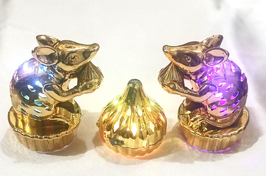 kunya® Colour Changing LED Modak & LED Mushak/Mooshak Ganpati Modak Shaped LED Light for Ganesh Diwali, Festival Lighting for Home, Decoration 1 LED Modak & 2 Mooshak (Batteries Not Included)